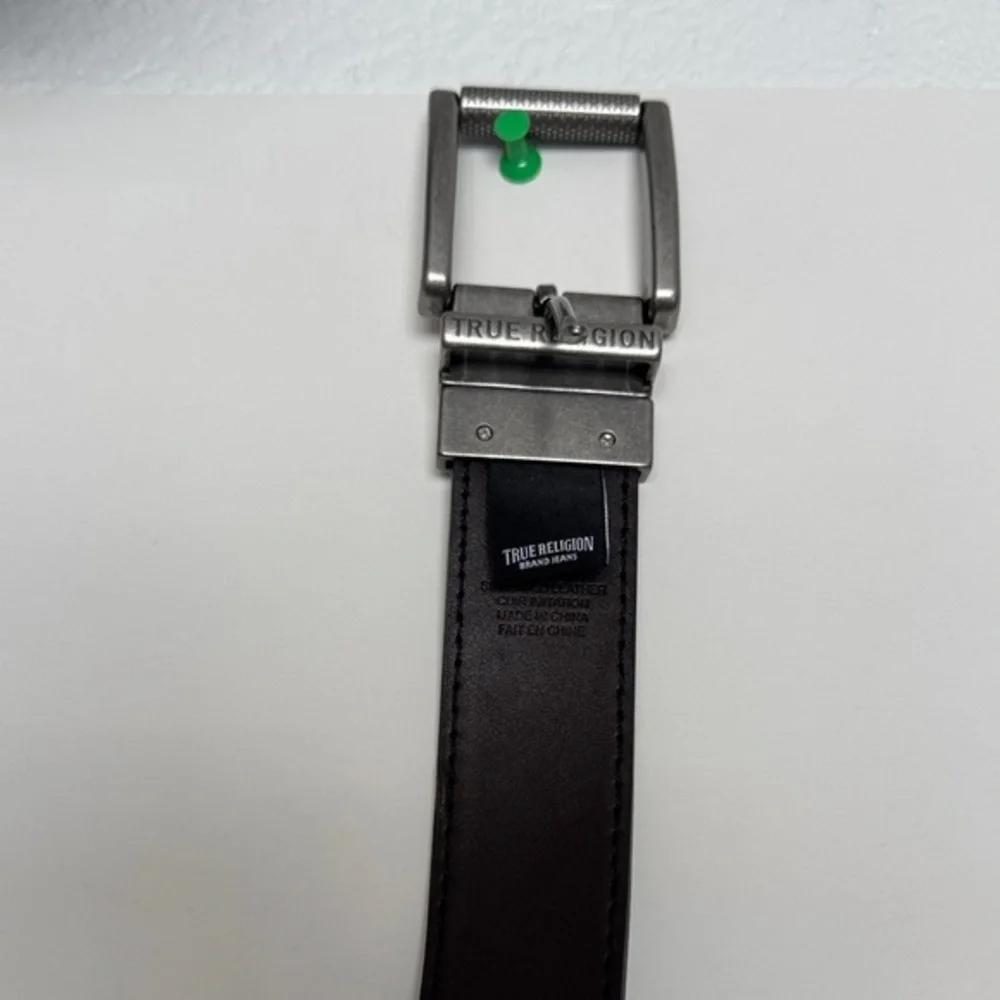 True Religion Men's Dark Brown Leather Belt.  Double Belt.
